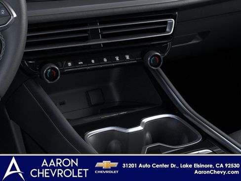 New 2026 Chevrolet Traverse LT image 23