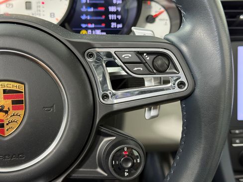 Certified 2019 Porsche 911 Targa 4S image 21