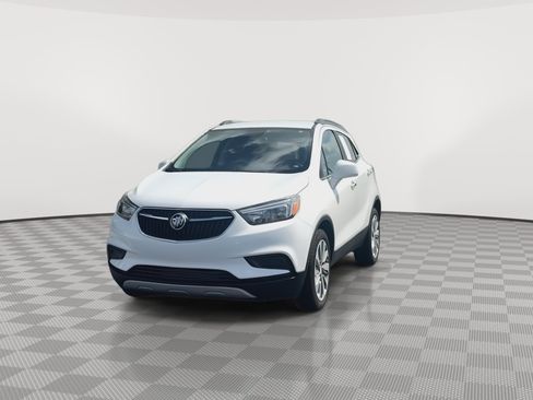 Used 2020 Buick Encore Preferred FWD image 4