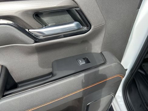 Used 2023 GMC Sierra 1500 AT4 w/ AT4 Premium Package image 35