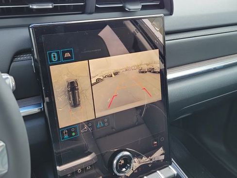 New 2026 GMC Terrain Denali w/ LPO, Floor Liner Package image 27