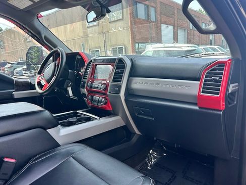 Used 2017 Ford F350 Lariat w/ Chrome Package AWD/4WD image 12