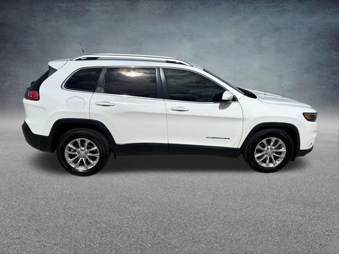 Used 2019 Jeep Cherokee Latitude w/ Popular Appearance Group FWD image 6