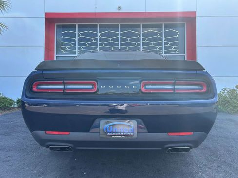 Used 2017 Dodge Challenger R/T w/ Blacktop Package RWD image 5