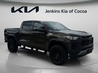 Used 2024 Chevrolet Colorado Trail Boss w/ Advanced Trailering Package AWD/4WD video 1