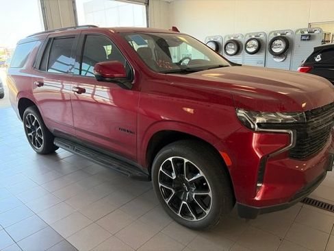 Used 2024 Chevrolet Tahoe RST w/ Luxury Package AWD/4WD image 2