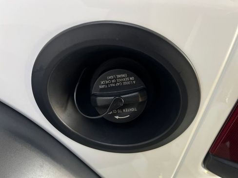 Used 2025 Jeep Wrangler Willys image 43