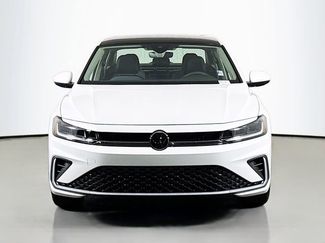 New 2026 Volkswagen Jetta SE video 2