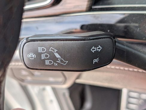 Used 2024 Volkswagen Atlas SEL Premium R-Line AWD/4WD image 25