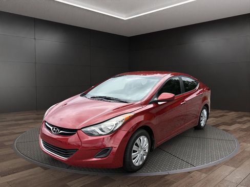 Used 2013 Hyundai Elantra GLS FWD image 4