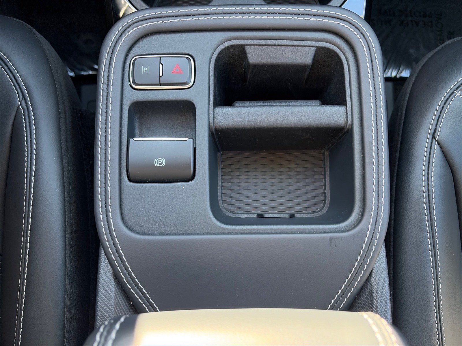 Used 2025 Ford Mustang Mach-E Premium AWD/4WD image 19