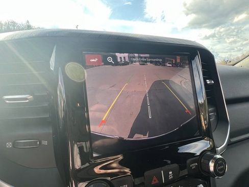 Used 2025 RAM 3500 Big Horn image 21