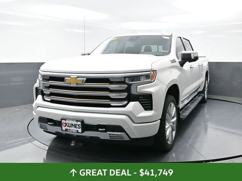 Used 2022 Chevrolet Silverado 1500 High Country w/ High Country Premium Package image 8