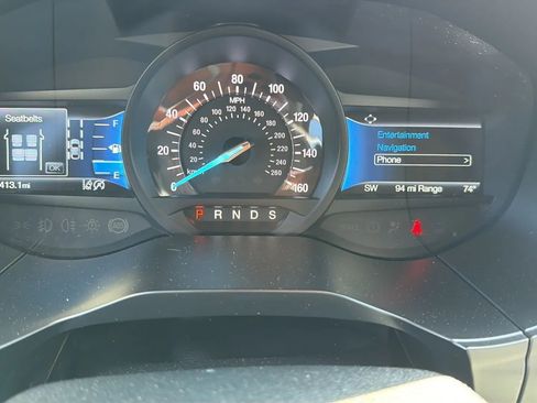 Used 2022 Ford Edge SEL AWD/4WD image 16