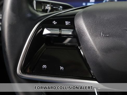 Used 2024 Cadillac Lyriq Tech RWD image 5