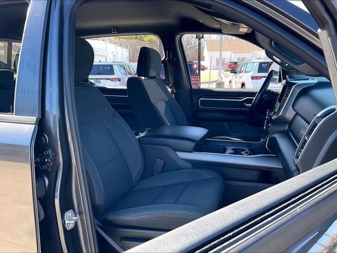 Used 2020 RAM 1500 Big Horn image 8