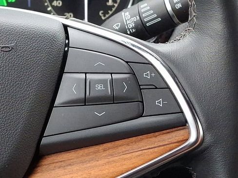 Certified 2022 Cadillac XT5 Premium Luxury image 26