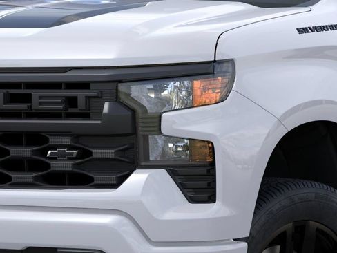 New 2026 Chevrolet Silverado 1500 Custom w/ Rally Edition AWD/4WD image 10