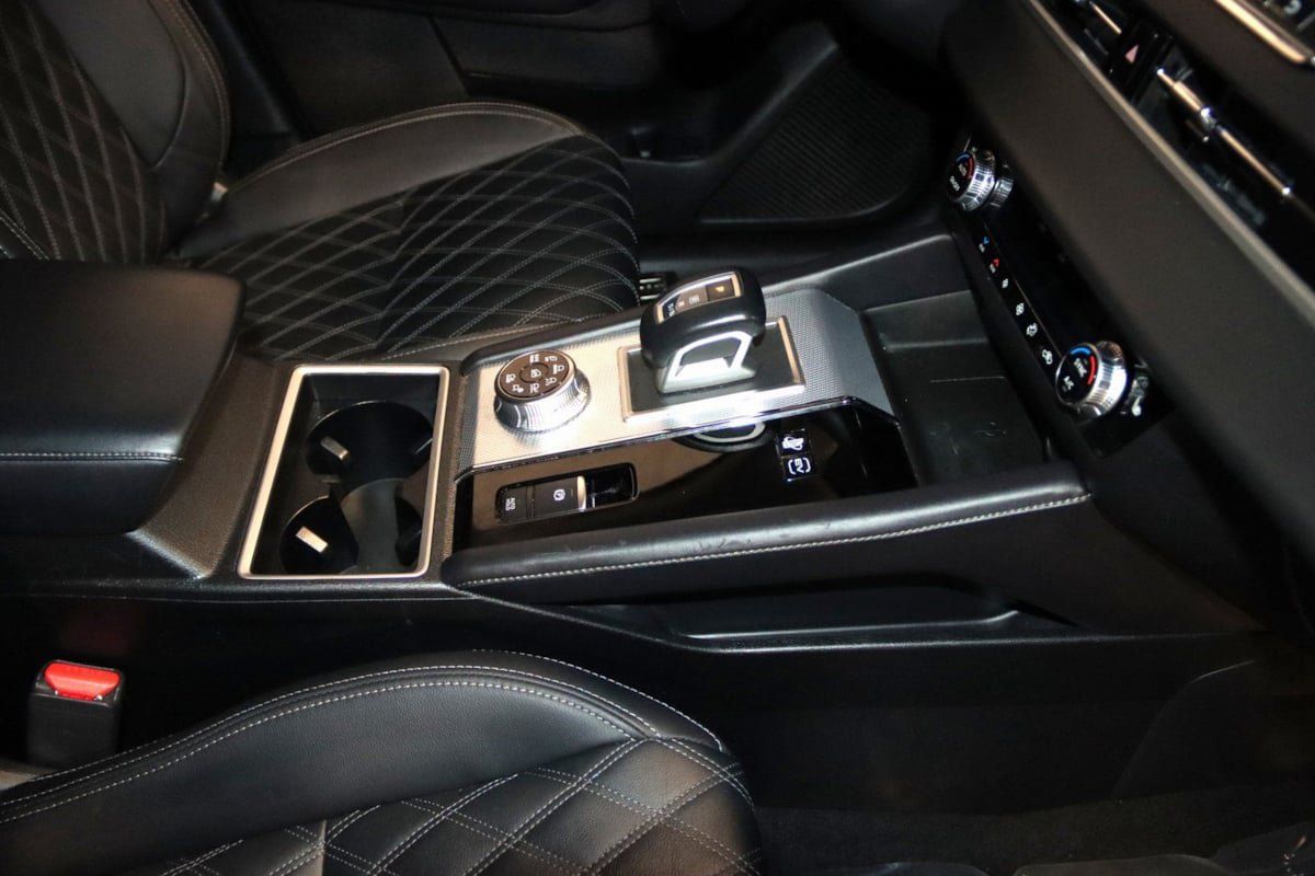 Used 2024 Mitsubishi Outlander 4WD Plug-In Hybrid image 64