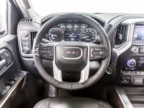 Used 2021 GMC Sierra 1500 SLT RWD image 21