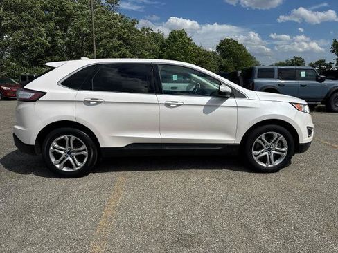 Certified 2018 Ford Edge Titanium w/ Equipment Group 301A AWD/4WD image 3
