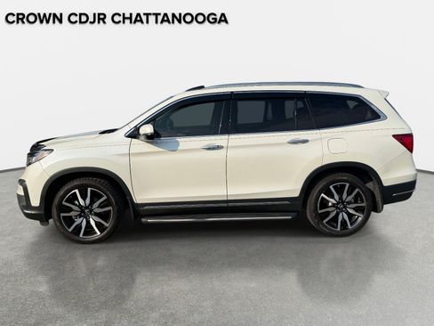 Used 2019 Honda Pilot Touring image 2