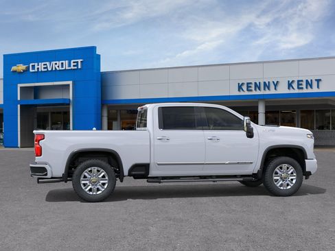 New 2026 Chevrolet Silverado 2500 High Country w/ High Country Premium Package AWD/4WD image 5