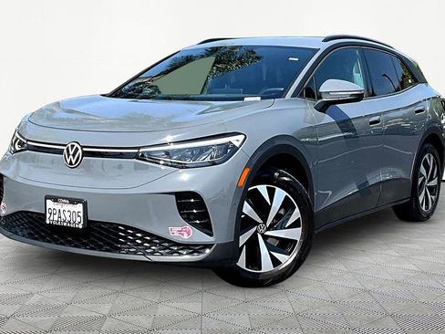 Used 2024 Volkswagen ID.4 2WD image 3