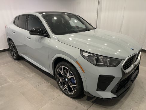 Used 2025 BMW X2 M35i AWD/4WD image 3