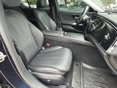 Used 2024 Mercedes-Benz E 350 4MATIC Sedan image 29