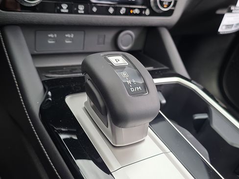 New 2026 Mitsubishi Outlander SE FWD image 24