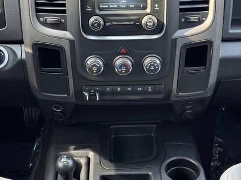 Used 2018 RAM 2500 Tradesman w/ Chrome Appearance Group AWD/4WD image 23