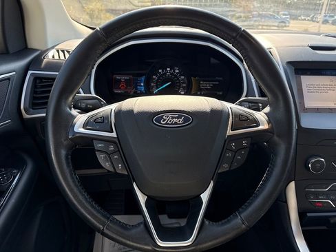 Used 2019 Ford Edge SEL w/ Equipment Group 201A image 18