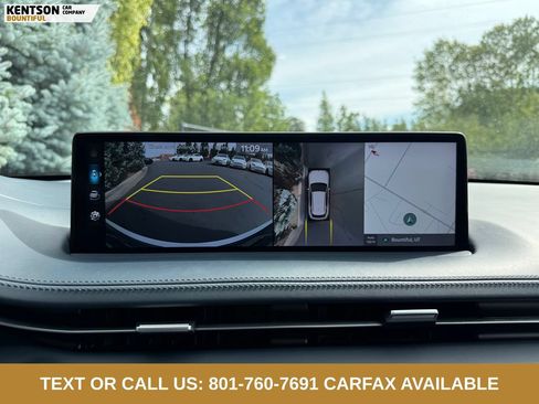 Used 2022 Genesis GV70 3.5T Sport w/ Sport Prestige Package AWD/4WD image 24