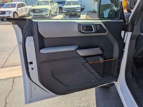Certified 2022 Ford Bronco Badlands AWD/4WD image 14