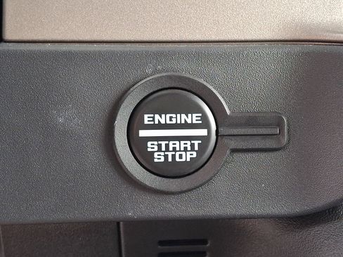 Certified 2025 Ford Bronco Outer Banks AWD/4WD image 22