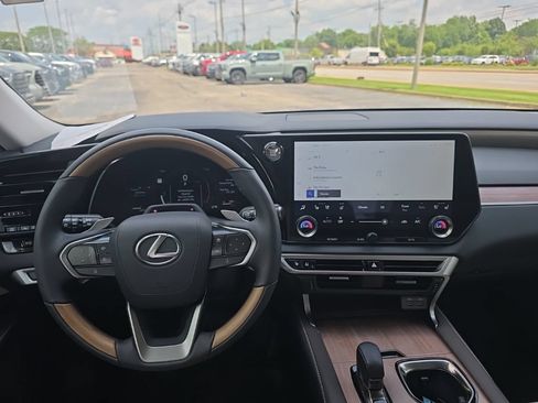 Used 2026 Lexus RX 350 AWD w/ Convenience Package image 13