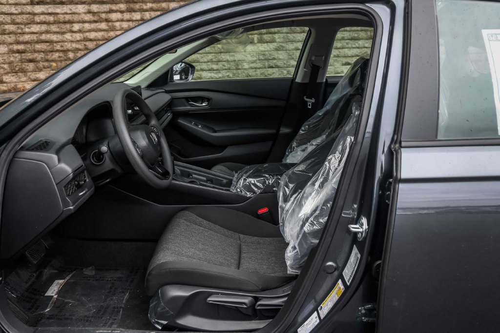 New 2026 Honda Accord LX image 13
