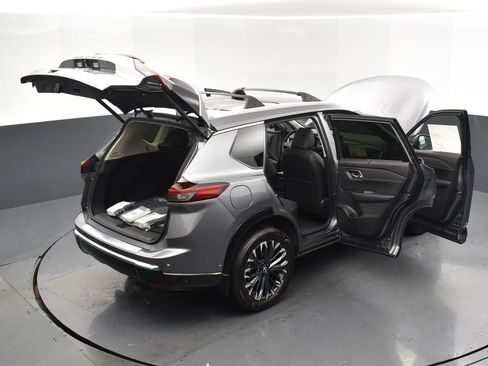 New 2026 Nissan Rogue Platinum w/ Platinum Premium Package image 34