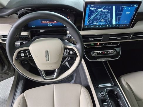 New 2026 Lincoln Corsair Grand Touring image 16