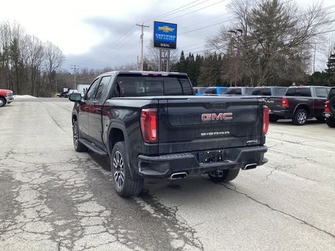 Used 2024 GMC Sierra 1500 AT4 w/ Technology Package image 5