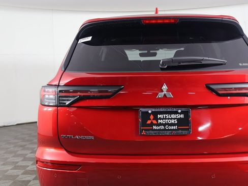 New 2026 Mitsubishi Outlander SE AWD/4WD image 18