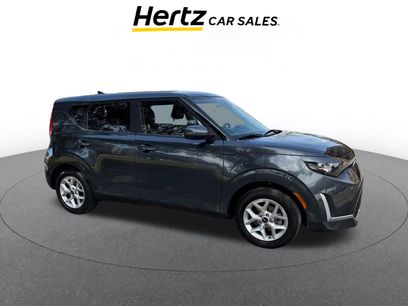 Used 2025 Kia Soul LX w/ LX Technology Package
