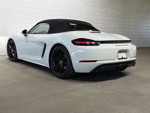 Used 2018 Porsche 718 Boxster GTS image 3