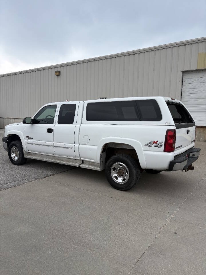 Used 2003 Chevrolet Silverado 2500 LS AWD/4WD image 5