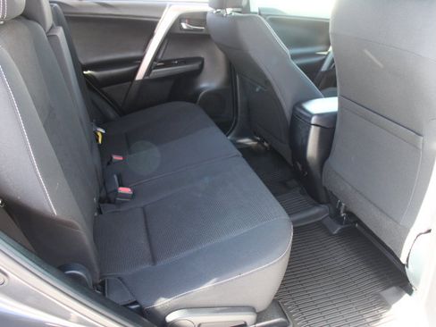 Used 2017 Toyota RAV4 XLE w/ All Weather Liner Package FWD image 16