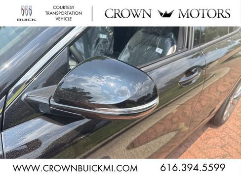 Used 2025 Buick Envista Avenir FWD image 6