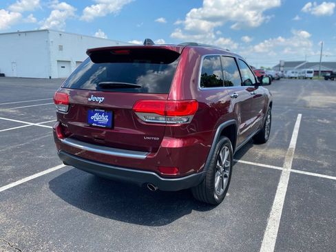 Used 2018 Jeep Grand Cherokee Limited AWD/4WD image 7
