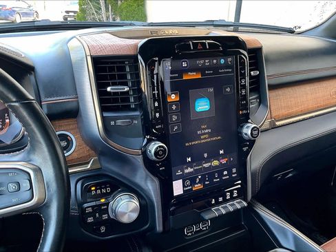 Used 2023 RAM 1500 Limited w/ Body Color Bumper Group AWD/4WD image 7