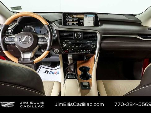Used 2019 Lexus RX 350L w/ Premium Package image 19